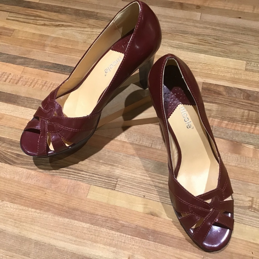 Nicole “Misty” heels. Lattice work peep toes. Size 8.5 M.